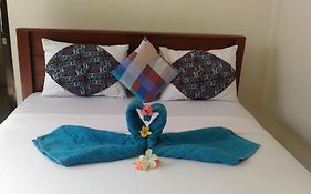 Santa Fe Homestay & Warong